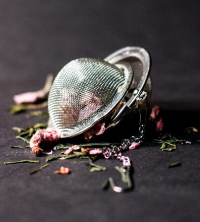 marisa-harris-sRj5-M5MREo-unsplash-1-scaled-405x450